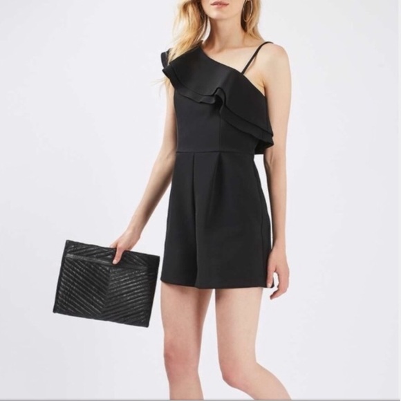 Topshop Pants - ❌SOLD❌ EUC Topshop One Shoulder Ruffle Detail Romper